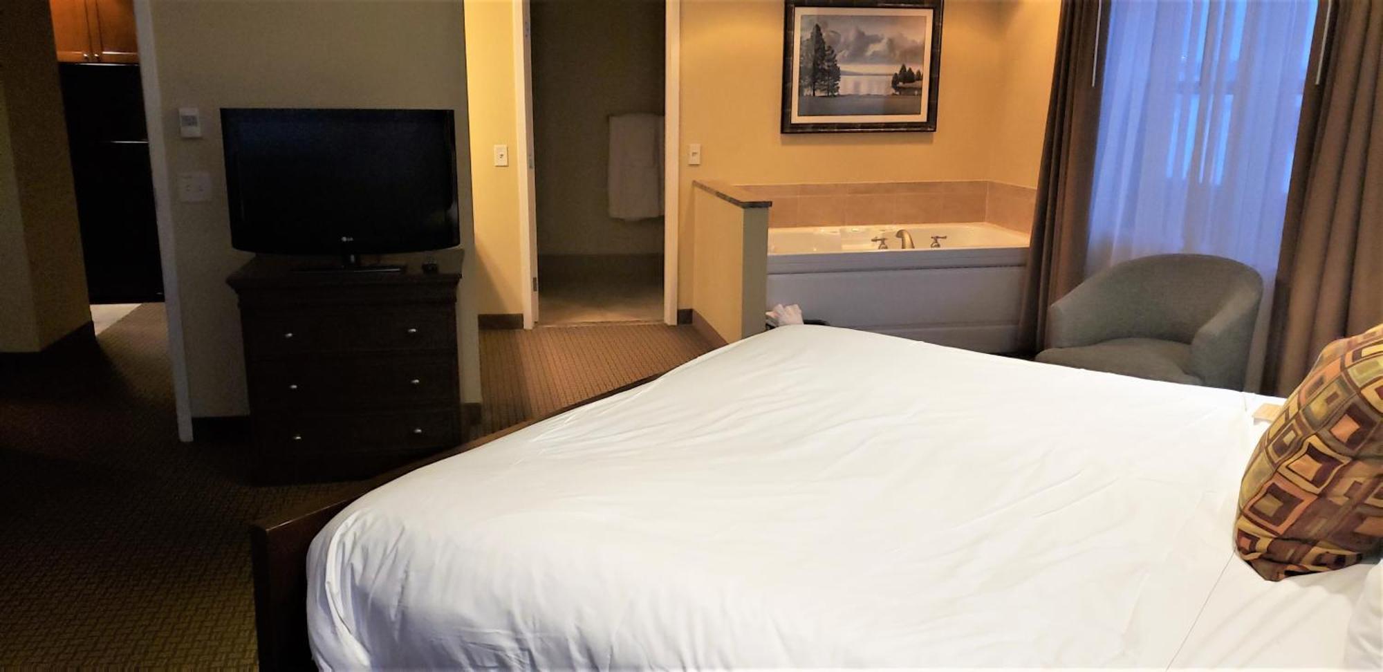 Jefferson Street Inn, A Member Of Radisson Individuals Wausau Bagian luar foto